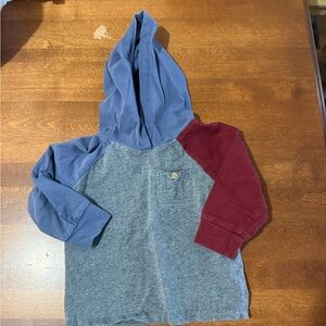 Cozy Kids Hoodie with Blue and Red Sleeves